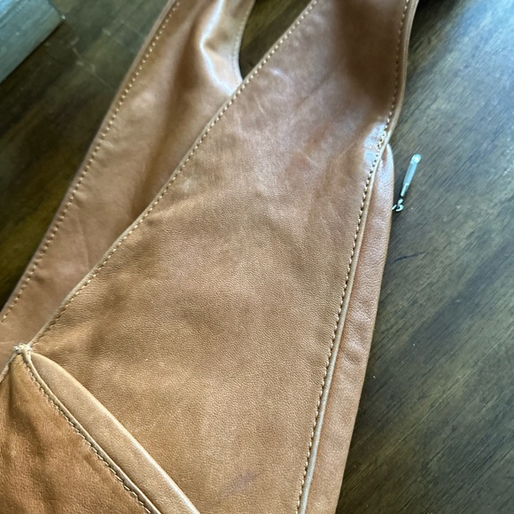 COPY - SASH Brown Vegan Leather Crossbody Multi Use Sling Bag - Picture 5 of 5